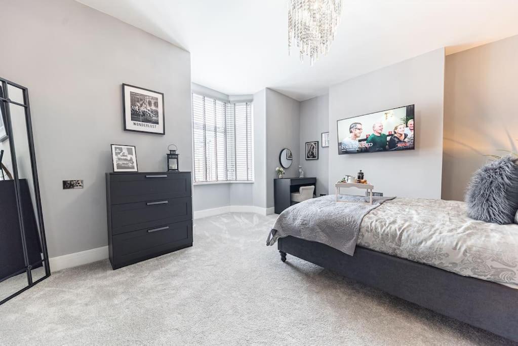Вилла Luxury Townhouse In Вёкингтон Экстерьер фото