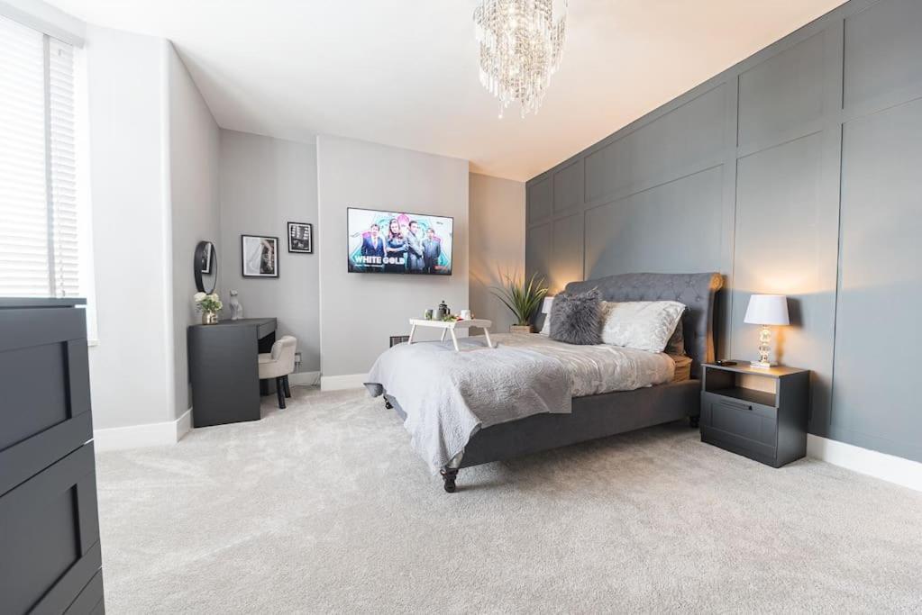 Вилла Luxury Townhouse In Вёкингтон Экстерьер фото